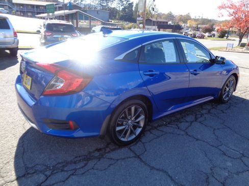 Used 2021 Honda Civic EX-L image 4