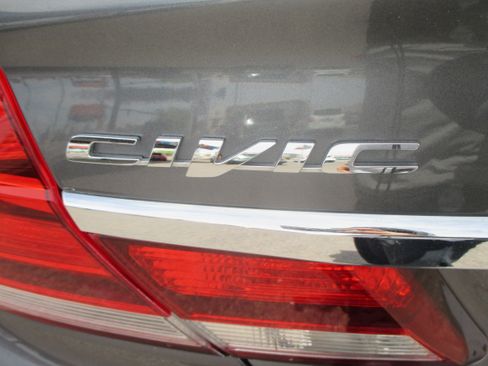 Used 2015 Honda Civic EX-L image 11