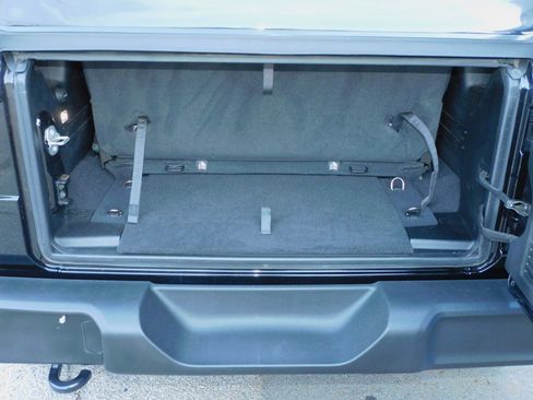 Used 2022 Jeep Wrangler Willys image 17