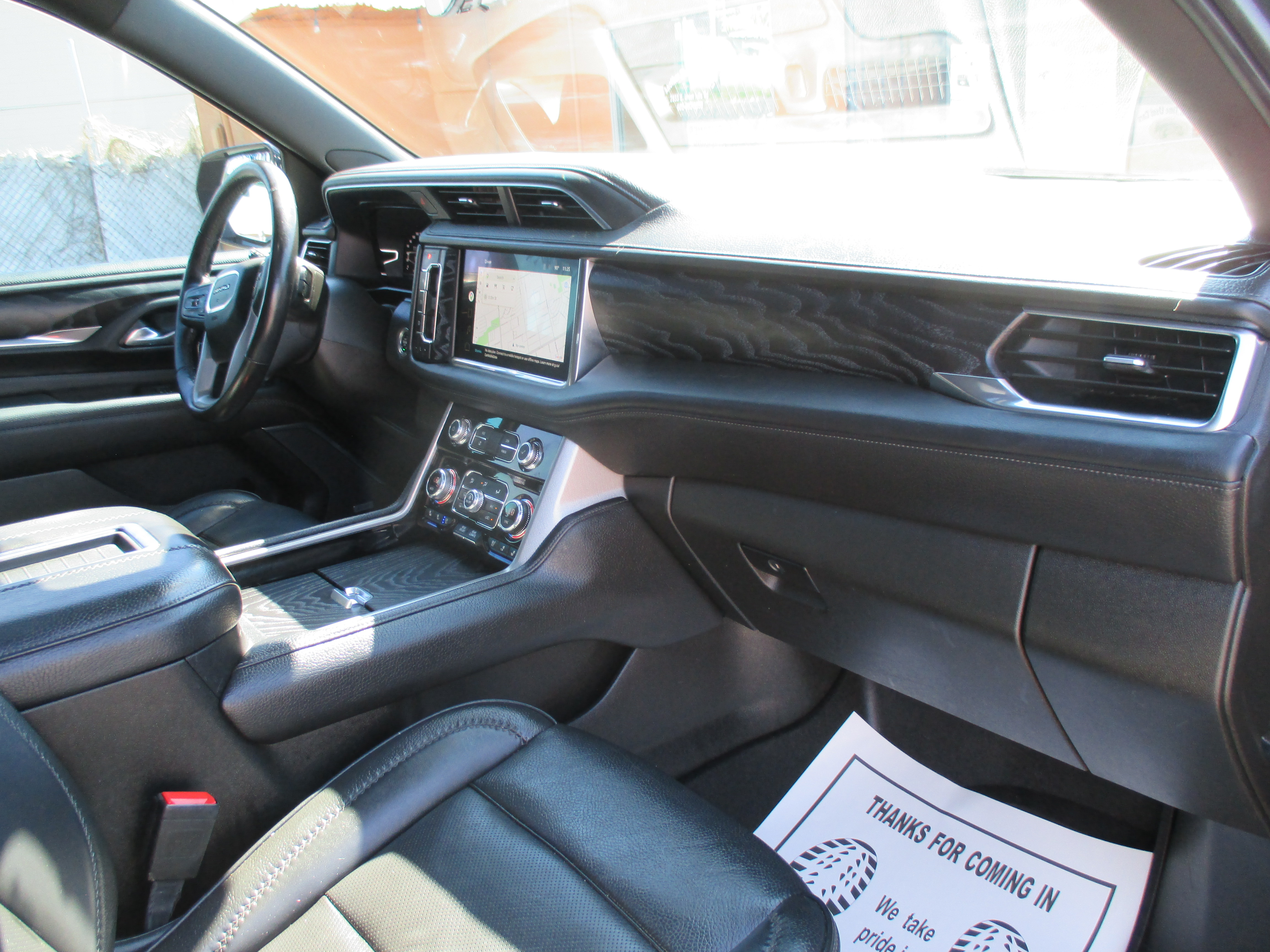 Used 2022 GMC Yukon 4WD Denali Ultimate image 4