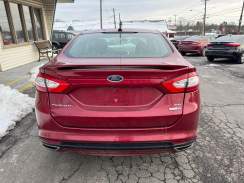 Used 2016 Ford Fusion SE image 5