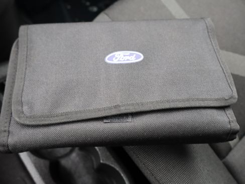 Used 2016 Ford Transit Connect XLT image 28