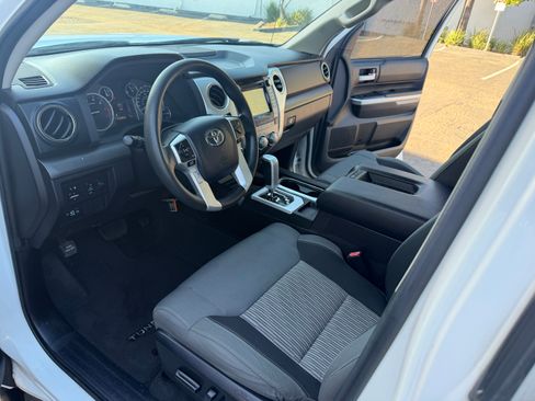 Used 2015 Toyota Tundra w/ TRD Off-Road Package AWD/4WD image 40