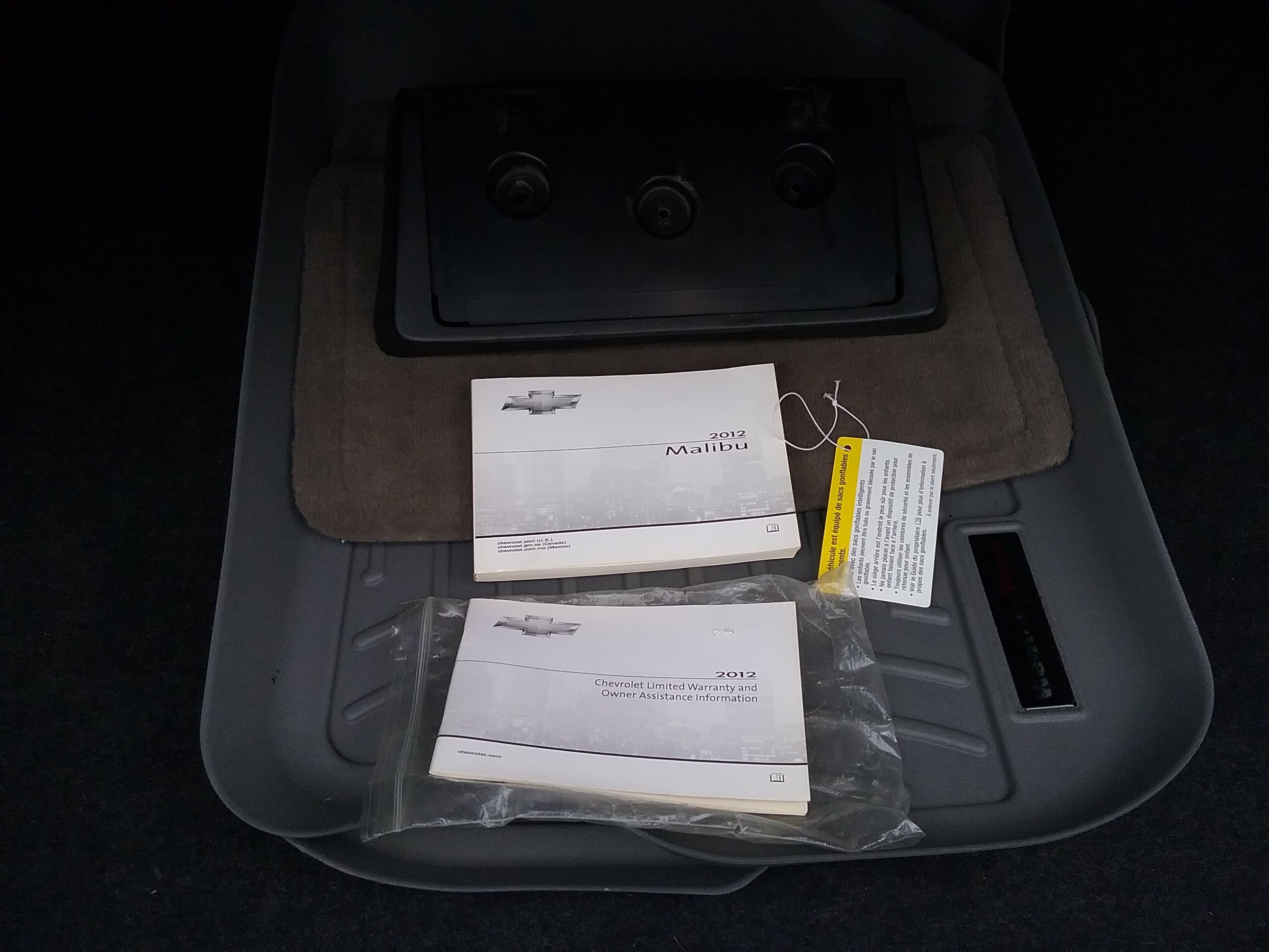 Used 2012 Chevrolet Malibu LS FWD image 14