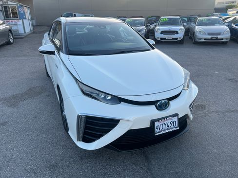 Used 2019 Toyota Mirai UNAVAIL FWD image 4