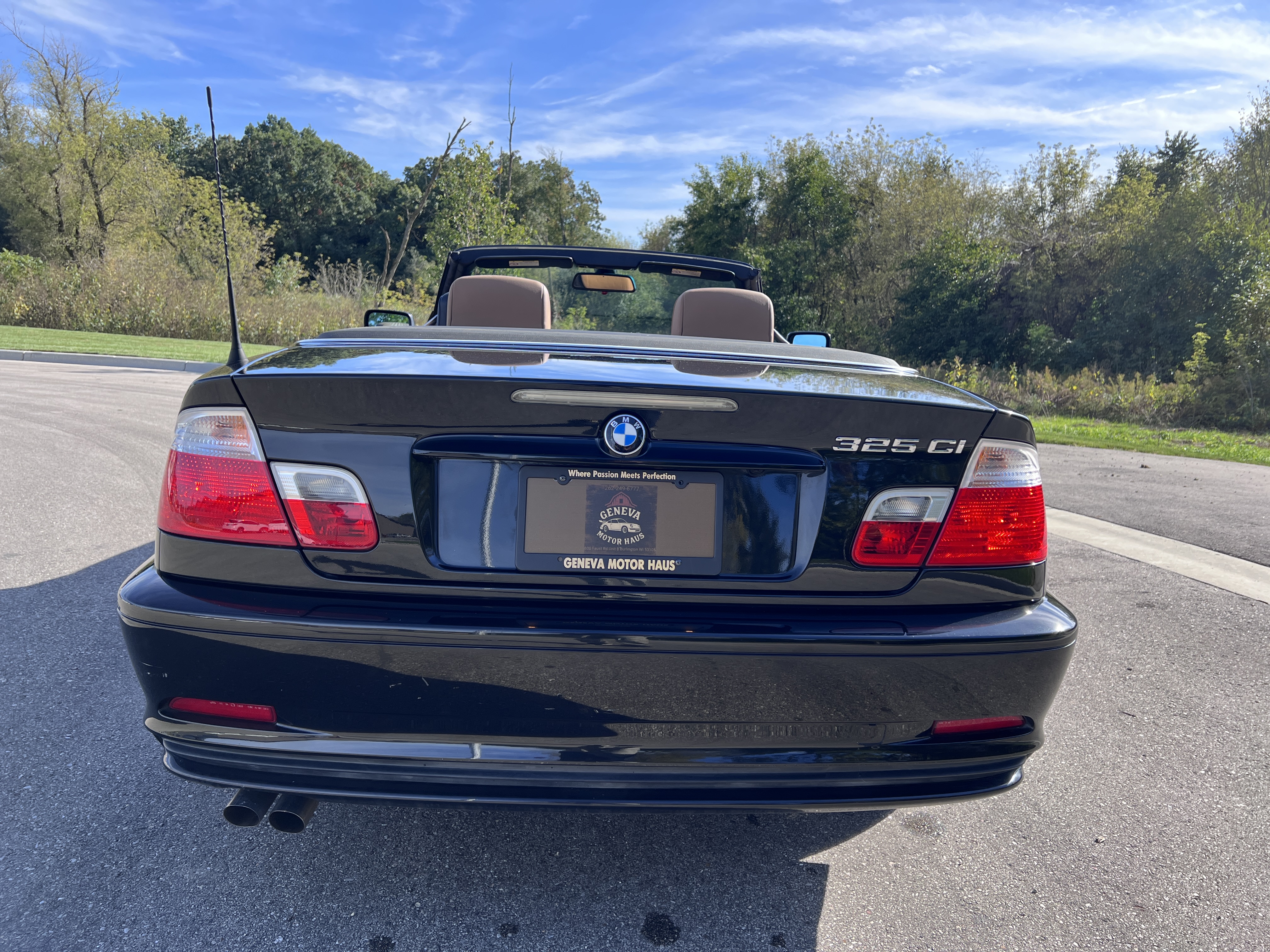 Used 2003 BMW 325Ci Convertible RWD image 4