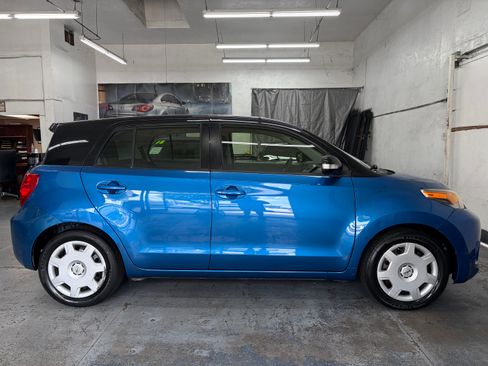 Used 2013 Scion xD UNAVAIL FWD image 9