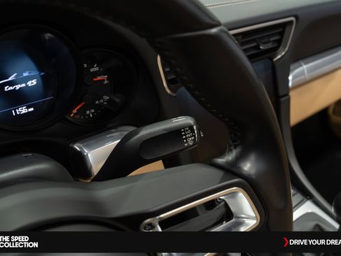 Used 2017 Porsche 911 Targa 4S image 27