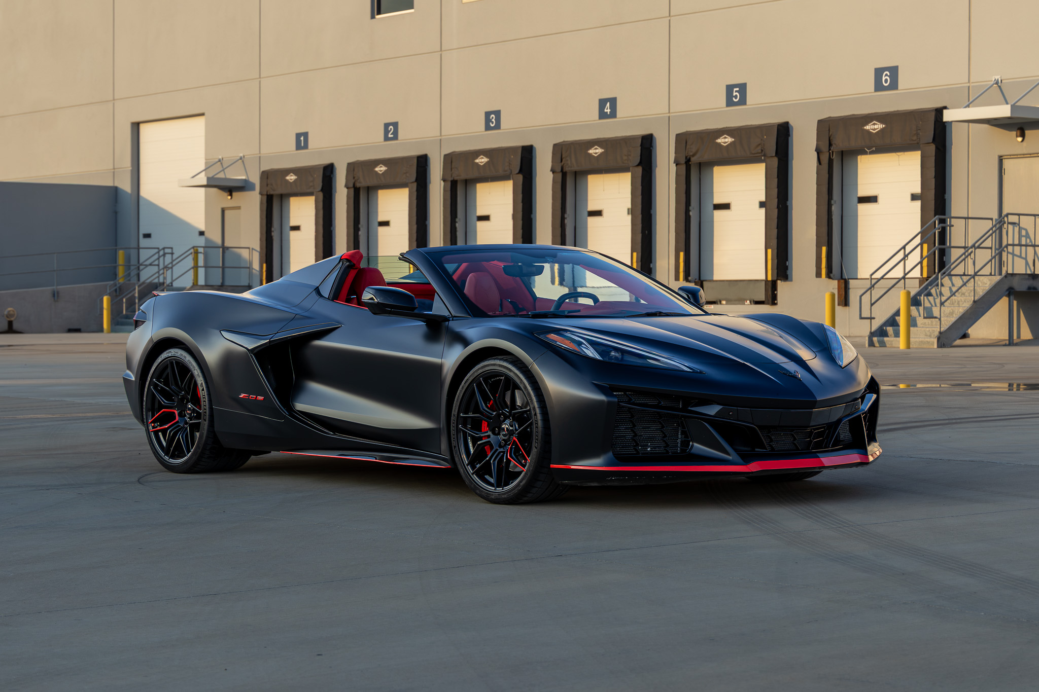 Used 2023 Chevrolet Corvette Z06 Convertible w/ 3LZ RWD image 1