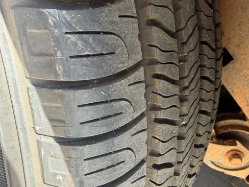 Used 2008 Ford Taurus SEL FWD image 9