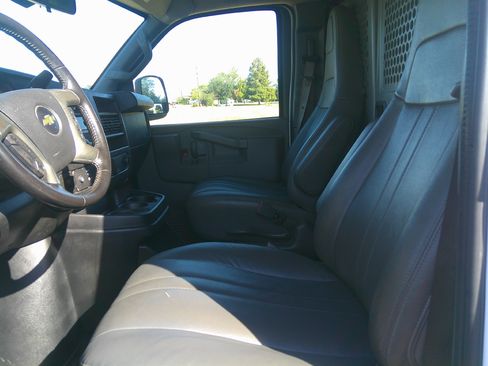 Used 2019 Chevrolet Express 2500 LS image 22