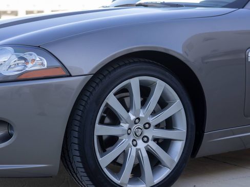 Used 2008 Jaguar XK image 15