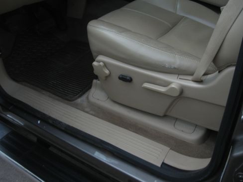 Used 2013 Chevrolet Silverado 1500 4x4 Crew Cab LT image 10