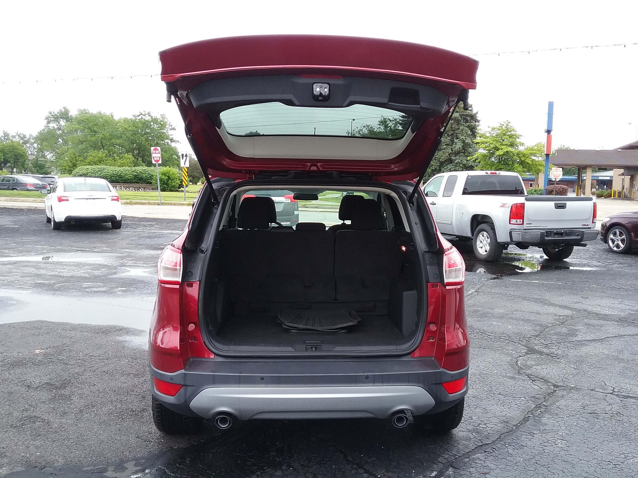 Used 2016 Ford Escape SE FWD image 13
