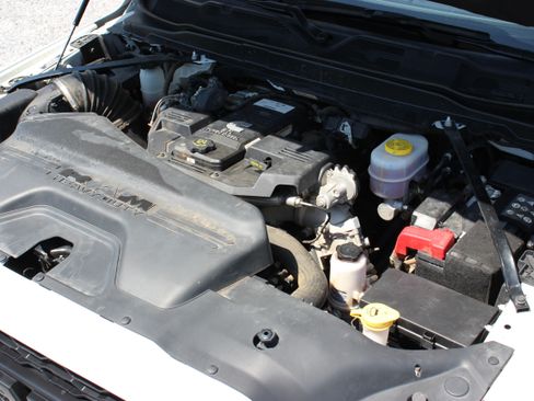 Used 2024 RAM 2500 4x4 Crew Cab Tradesman image 10