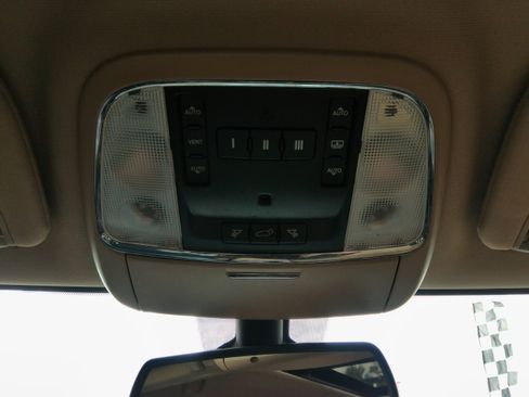 Used 2014 Jeep Grand Cherokee Overland image 68