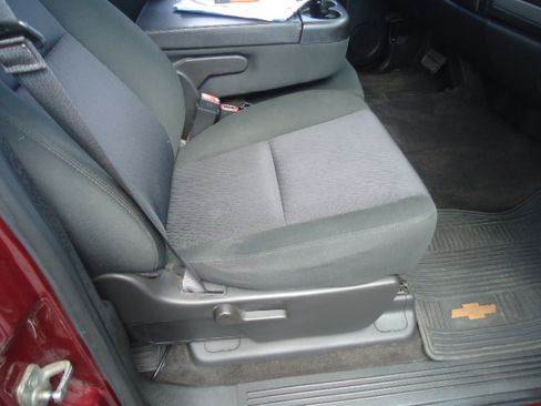 Used 2013 Chevrolet Silverado 1500 LT image 18