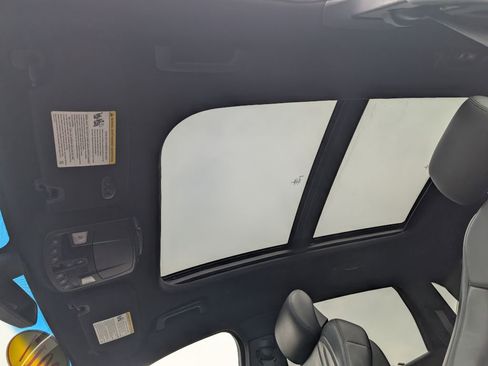 Used 2017 Lincoln MKX Reserve image 10