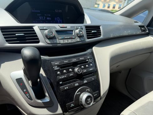 Used 2013 Honda Odyssey EX-L image 16