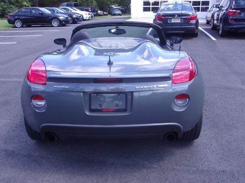 Used 2008 Pontiac Solstice GXP Convertible RWD image 9