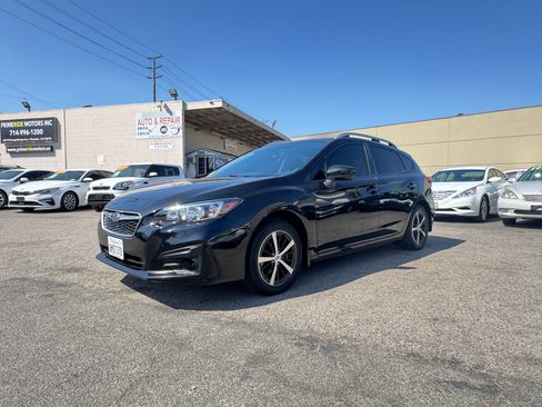 Used 2019 Subaru Impreza 2.0i Premium Hatchback AWD/4WD image 3