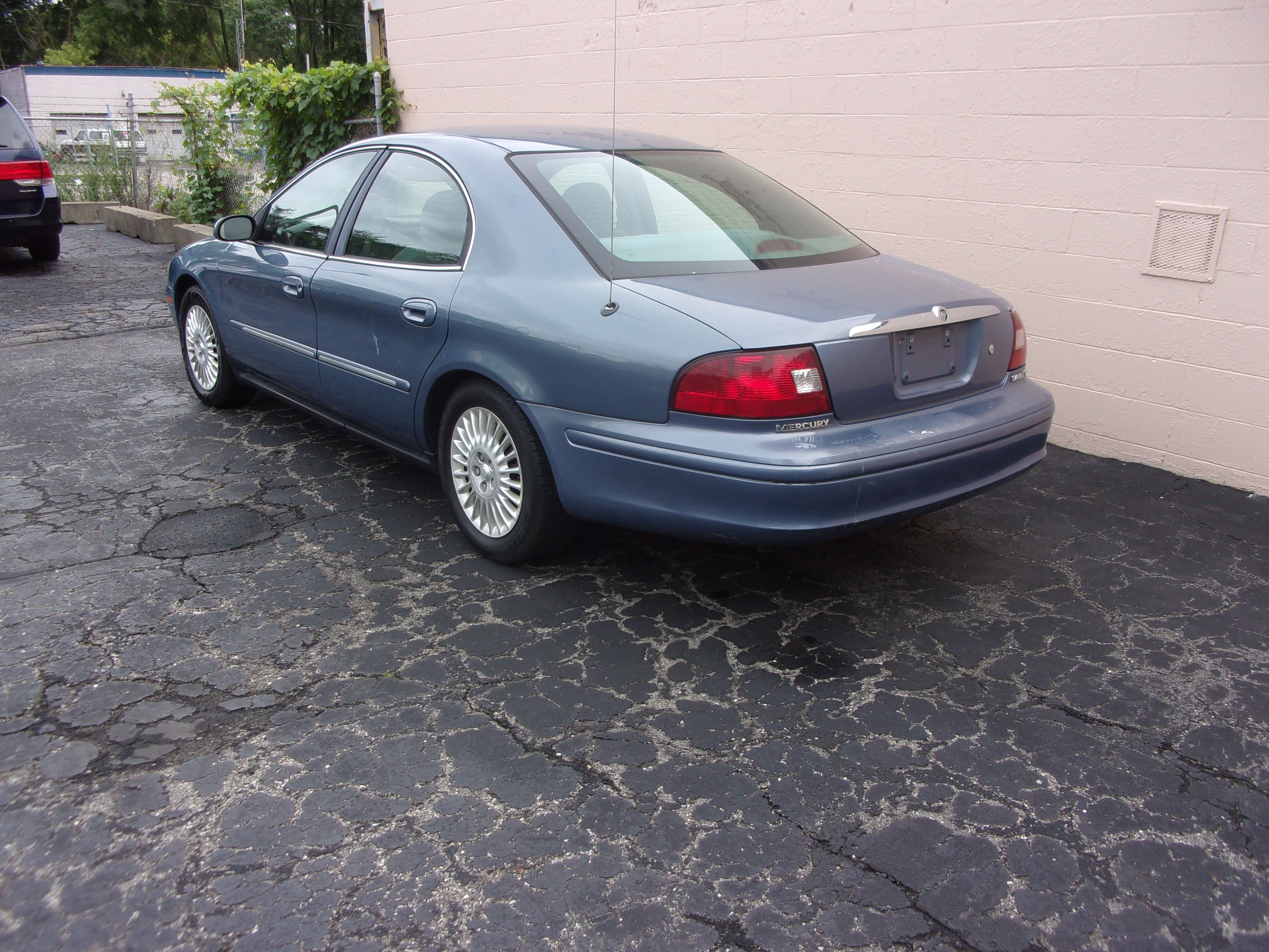 Used 2000 Mercury Sable GS Sedan FWD image 6
