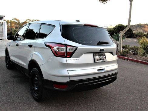Used 2017 Ford Escape FWD S image 5