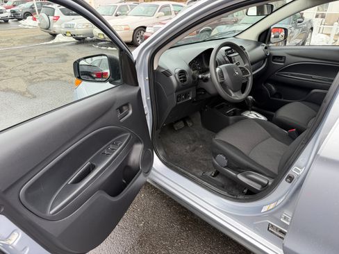 Used 2024 Mitsubishi Mirage ES image 2