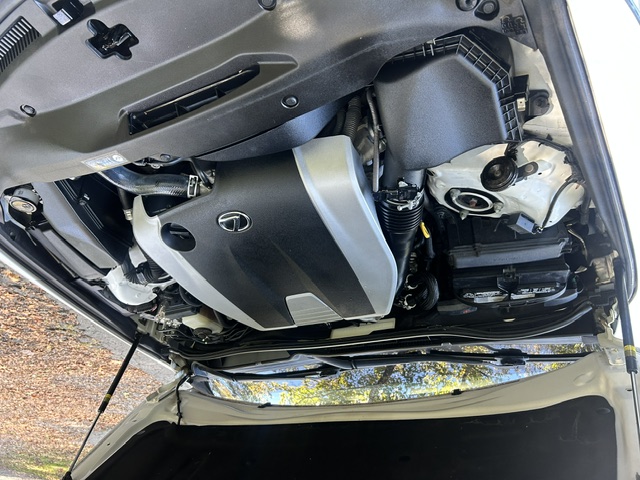 Used 2016 Lexus IS 300 AWD image 31