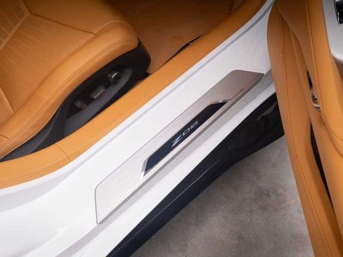 Used 2025 Chevrolet Corvette Z06 Convertible w/ 3LZ RWD image 26