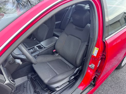 Used 2008 Pontiac G8 RWD image 14