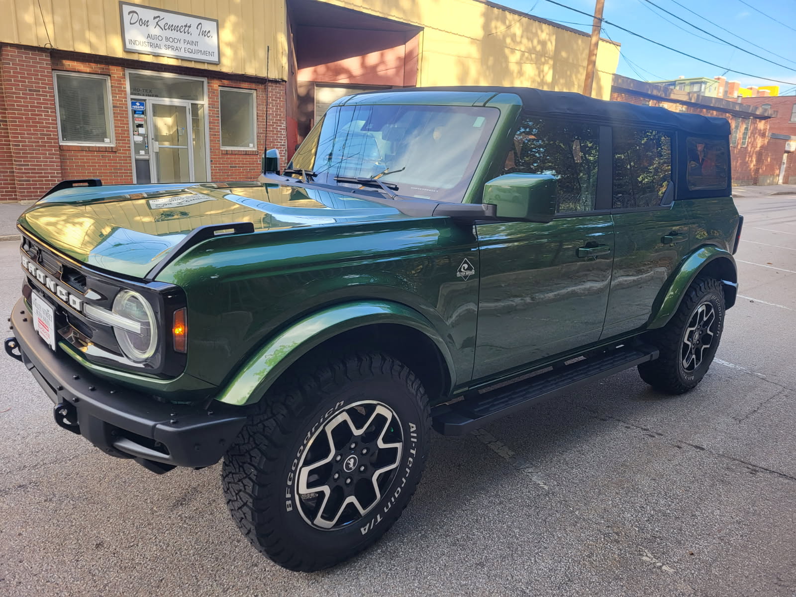 Used 2022 Ford Bronco Outer Banks AWD/4WD image 5