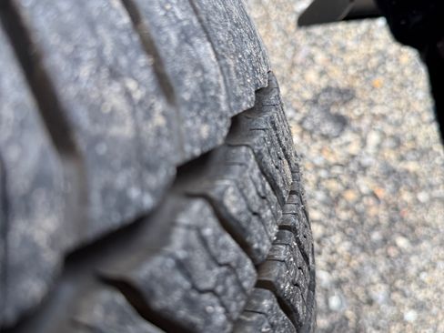 Used 2021 Chevrolet Express 3500 image 10