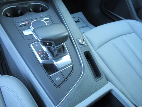 Used 2018 Audi A4 2.0T allroad Premium Plus image 16