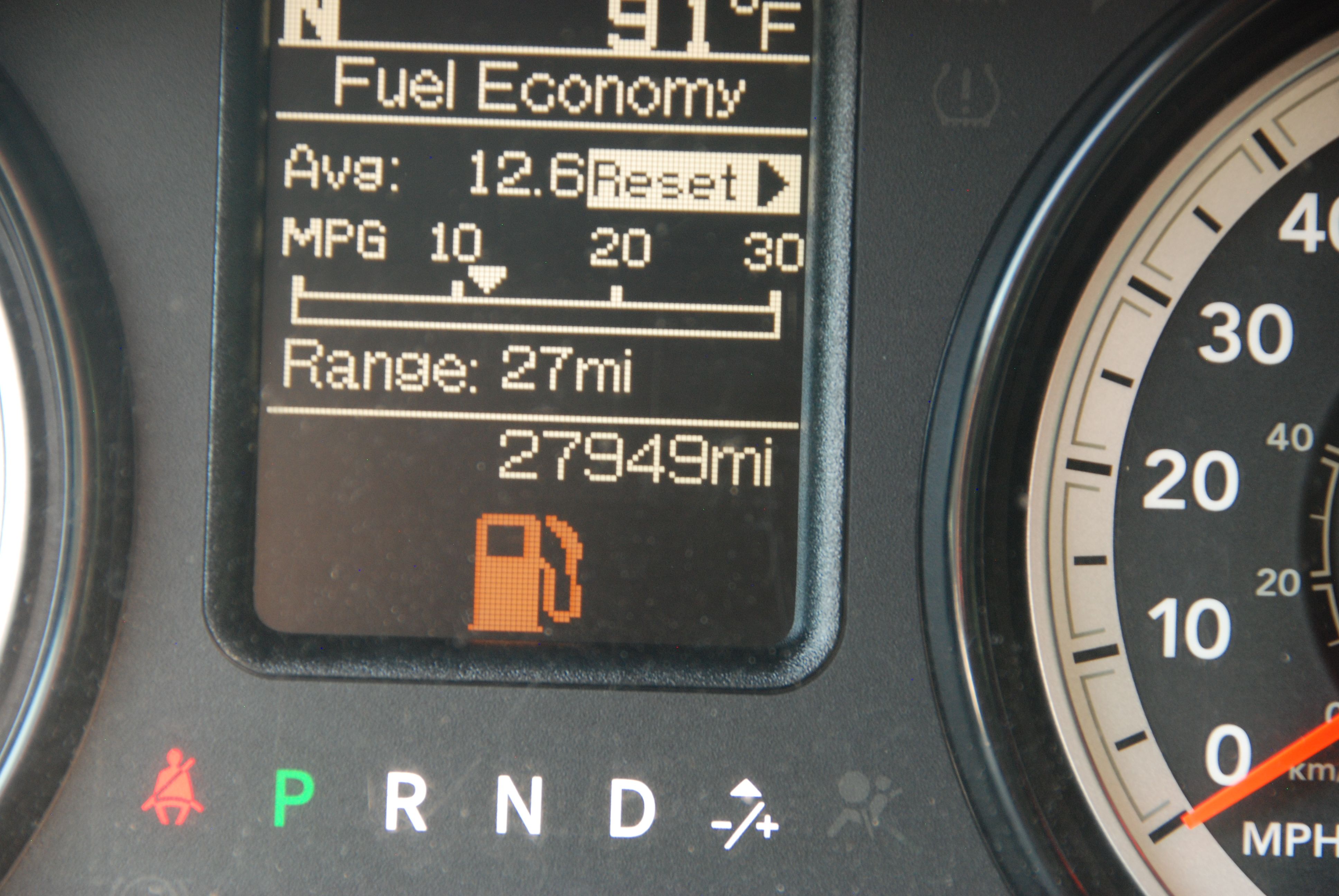 Used 2016 RAM 3500 4x4 Crew Cab ST DRW image 13