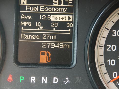 Used 2016 RAM 3500 ST image 13