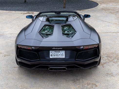 Used 2014 Lamborghini Aventador LP 700-4 Roadster AWD/4WD image 7