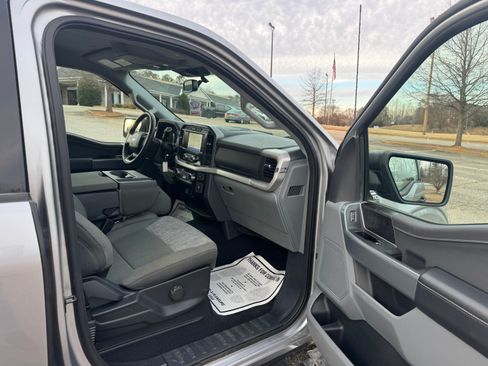 Used 2023 Ford F150 XLT AWD/4WD image 15