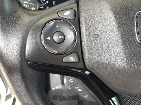 Used 2019 Honda HR-V Sport image 16