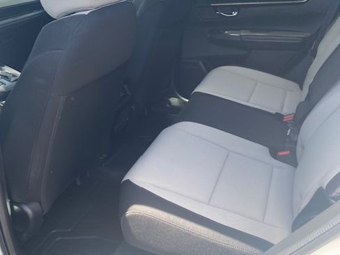 Used 2025 Honda CR-V AWD LX image 19