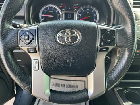 Used 2018 Toyota 4Runner SR5 image 23