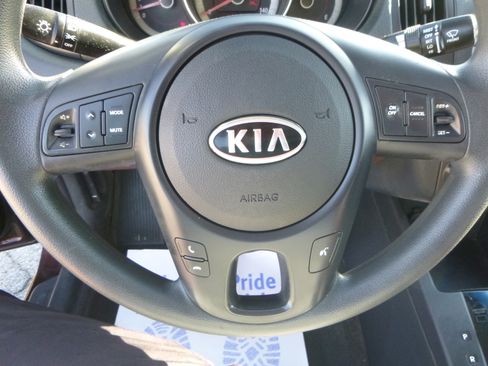 Used 2010 Kia Forte EX Sedan FWD image 16