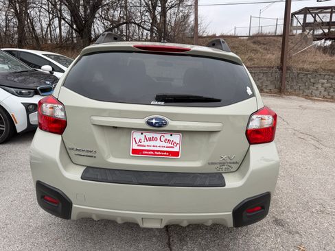 Used 2015 Subaru XV Crosstrek 2.0i Premium image 2