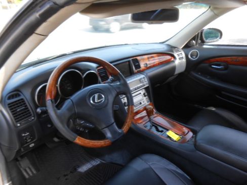 Used 2002 Lexus SC 430 Convertible RWD image 13