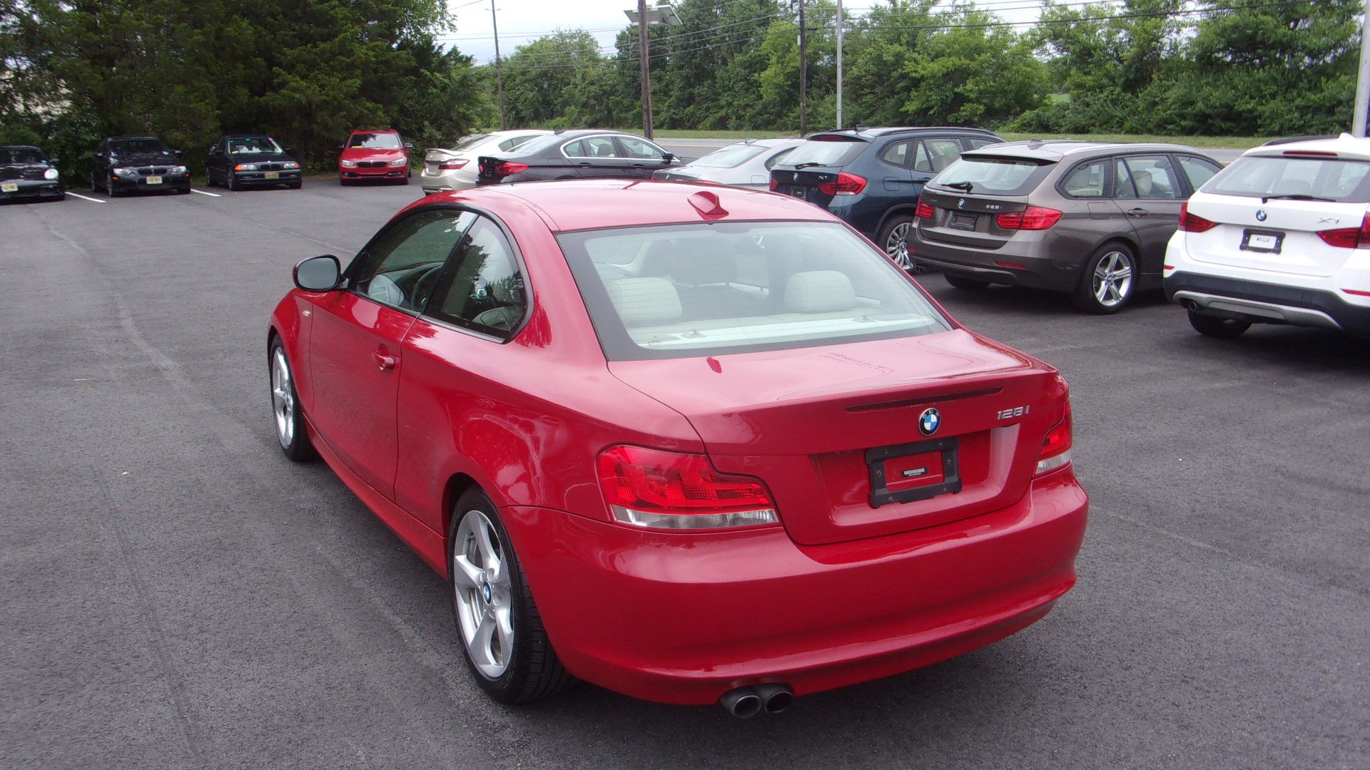 Used 2012 BMW 128i Coupe RWD image 11
