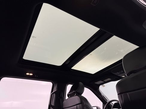 Used 2020 Ford F150 Lariat image 35