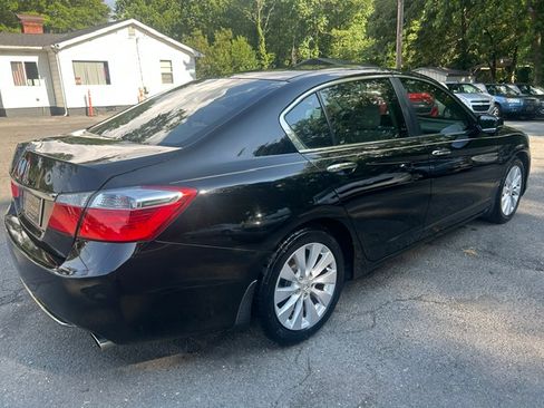Used 2013 Honda Accord EX Sedan image 4