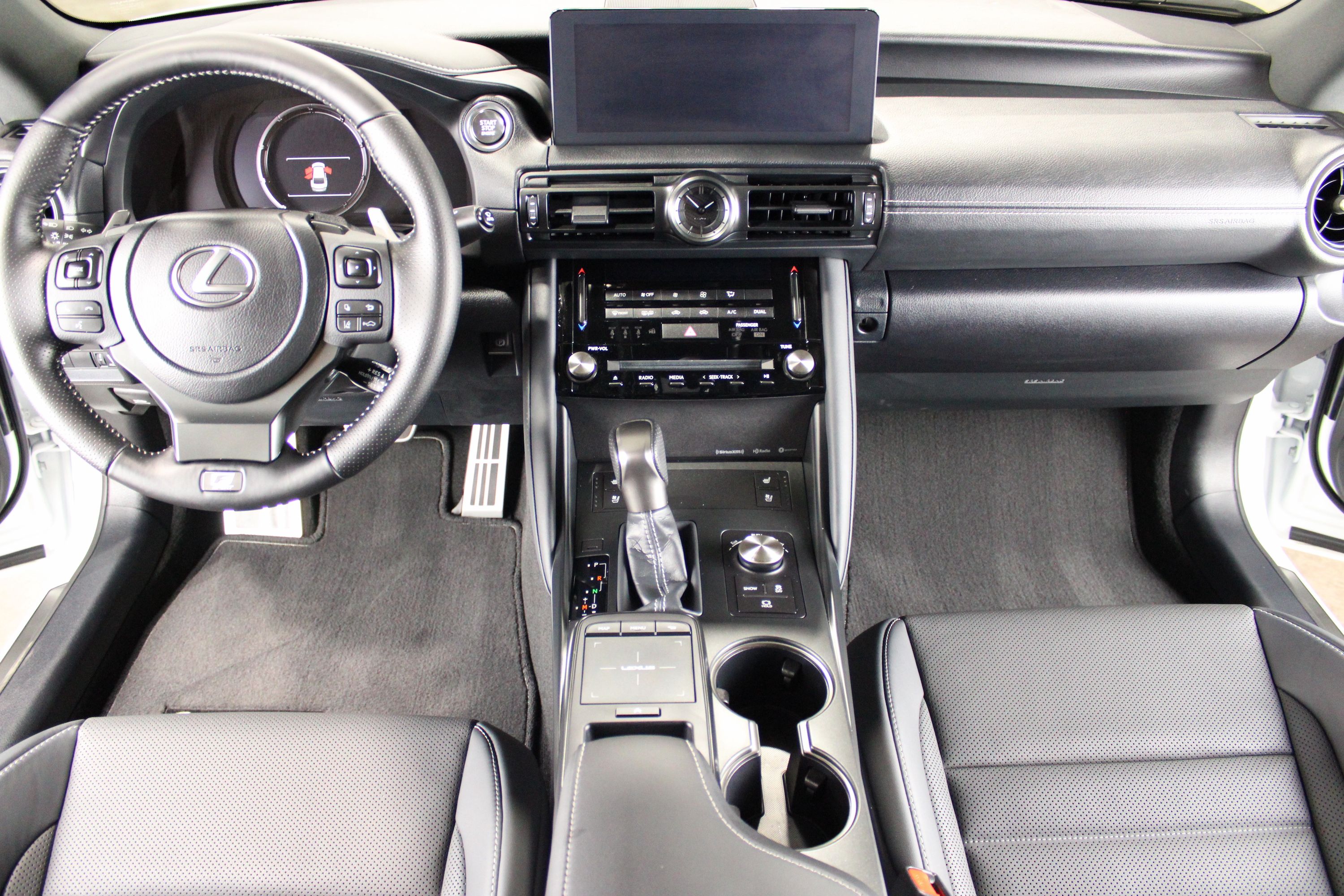 Used 2025 Lexus IS 350 F Sport RWD image 5