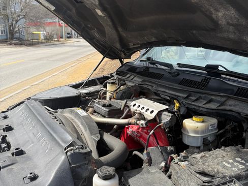 Used 2015 RAM 3500 SLT image 15