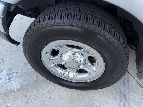 Used 2001 Ford F150 image 46